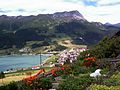 Blick über Reschen und Reschener Alm zum Piz Lad