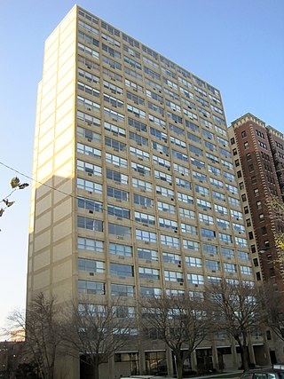 <span class="mw-page-title-main">Promontory Apartments</span> Buildings by Ludwig Mies van der Rohe