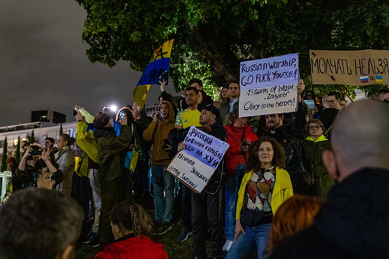 File:Protesting Invasion of Ukraine TLV 260222 05.jpg