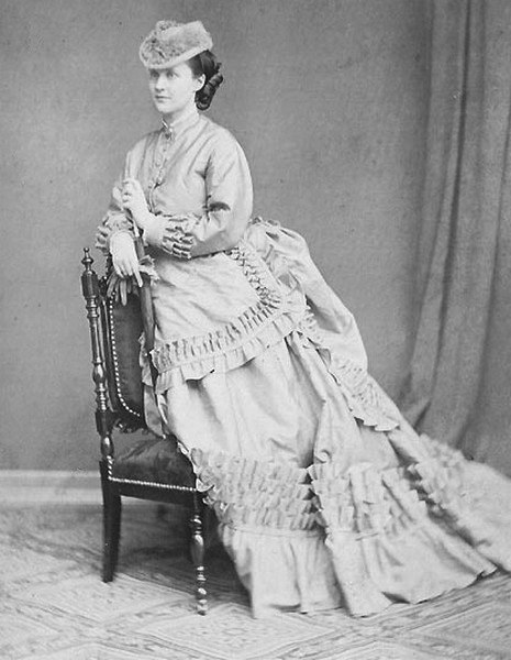 Princess Elisabeth of Wied in her youth, circa 1867-72