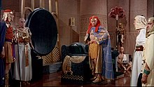 From left to right: Henry Wilcoxon, Dumbrille, Yul Brynner, and others in the trailer for The Ten Commandments (1956)
