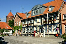 Im Alten Rathaus befinden sich die Tourist-Information und eine naturkundliche Ausstellung