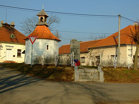 Roblín, kaplička