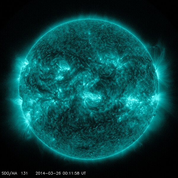 File:SDO 20140326 001158 4096 0131 (AIA).jpg