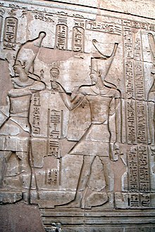 Caracalla (r. 211-217) depicted as a pharaoh in the Temple of Kom Ombo SFEC EGYPT KOM-OMBO 2006-002.JPG