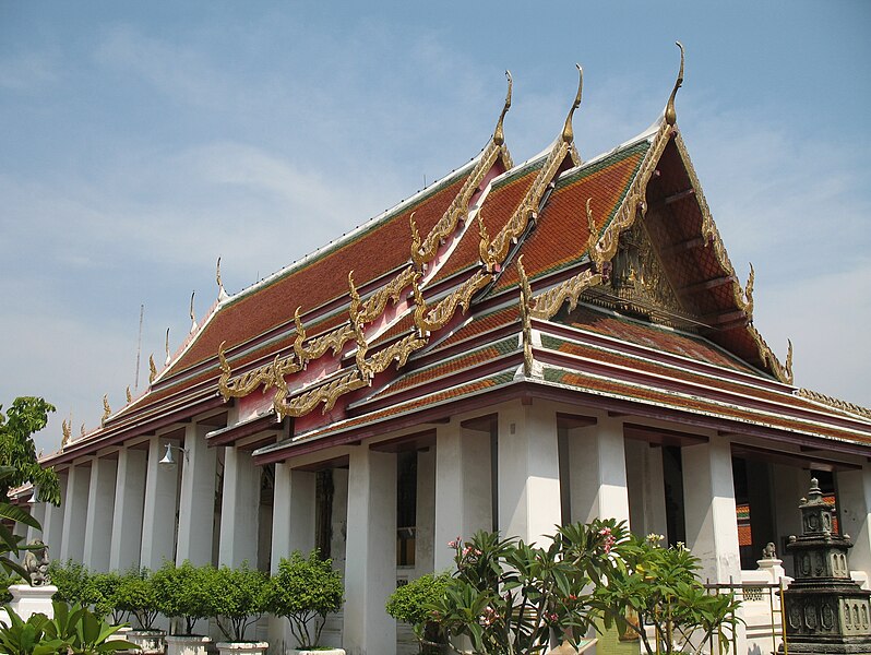 File:Sala Karn Parien in Wat Pho.jpg