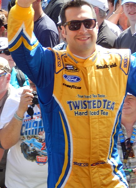 File:Sam Hornish Jr. at the Daytona 500 (cropped).JPG