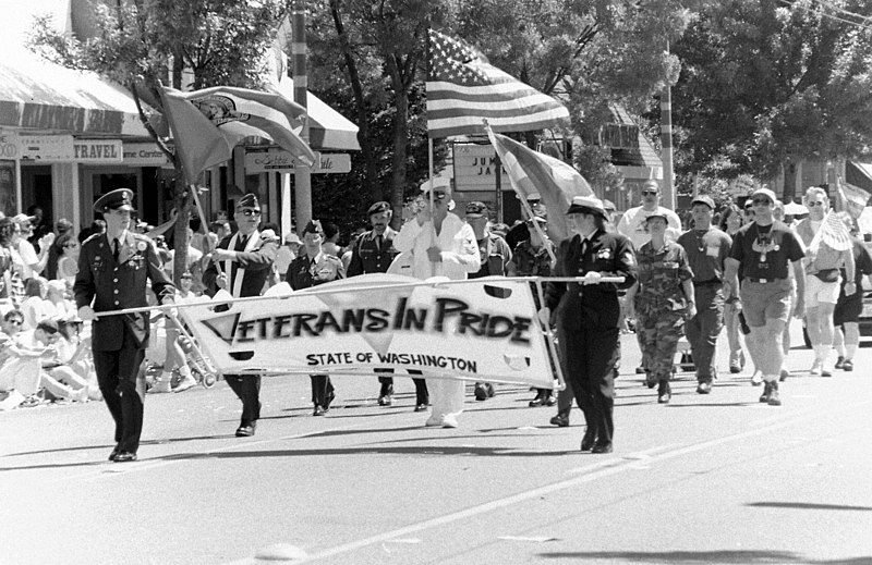 File:Seattle Pride 1995 - Veterans in Pride.jpg