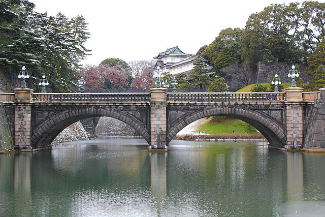 Seimon Ishibashi bridge, which leads to the main gate of the Imperial Palace