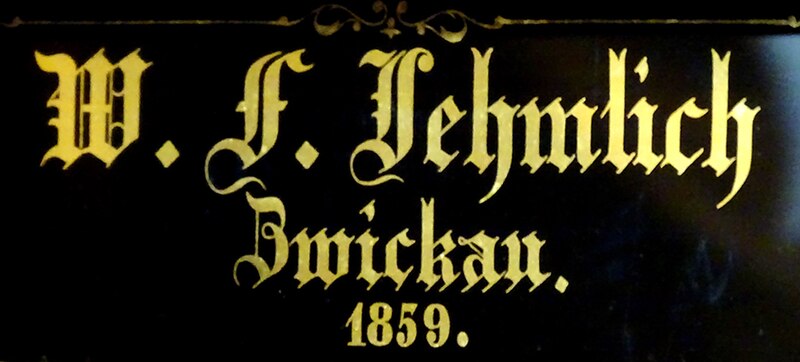 File:Stützengrün, Zur Heiligen Dreifaltigkeit, W.F.Jehmlich-Orgel, Firmenschild.jpg