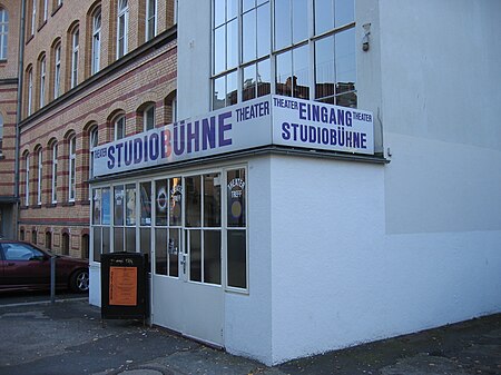 Studiobuehne su01