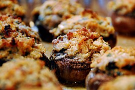 Stuffed mushrooms, Thanksgiving Day 2007.jpg