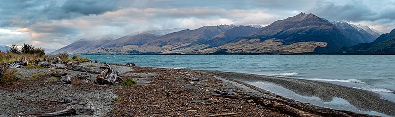 File:Sunrise over Lake Wanaka from Boundary Creek, New Zealand.jpg