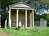 Temple Newsam Kecil Temple.jpg