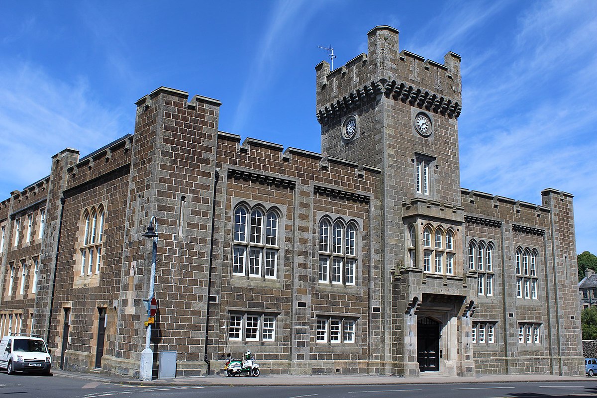 Castle street. Шерифские суды в Шотландии. Город Гринок. Greenock Town Hall. Школа Ротсей Незервуд.