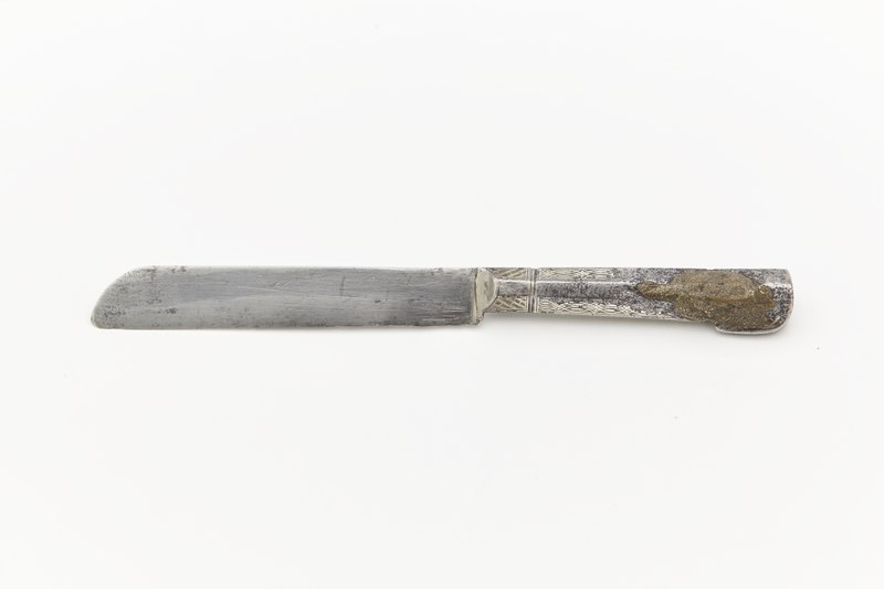 File:Trancherkniv, förskärare i stål 1640-tal - Skoklosters slott - 102841.tif
