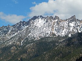 Василикский хребет North Cascades.jpg