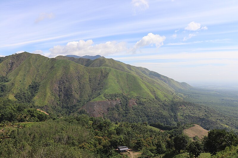 File:View from Bansada Agri-Eco Adventure Park 02.jpg