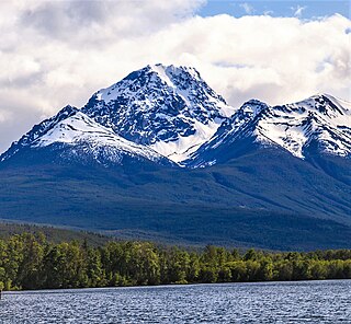 <span class="mw-page-title-main">Whitesaddle Mountain</span> Mountain in British Columbia, Canada