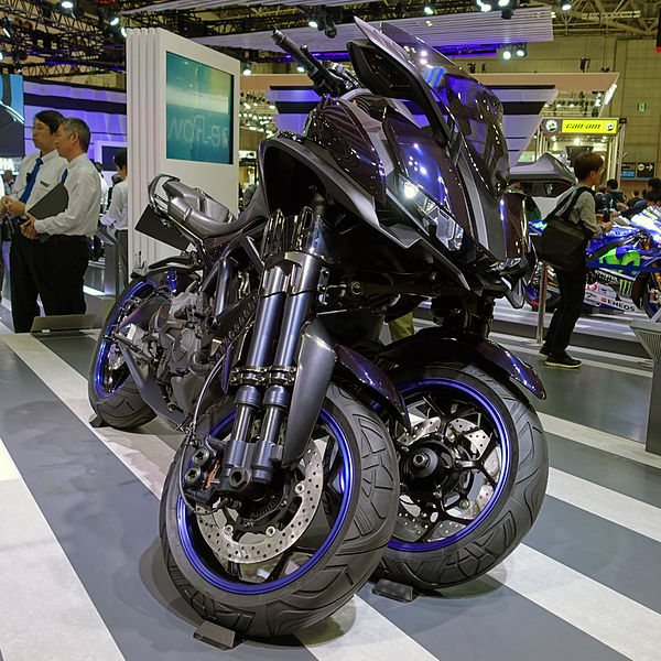 File:YAMAHA MWT-9 at the Tokyo Motor Show 2015.jpg