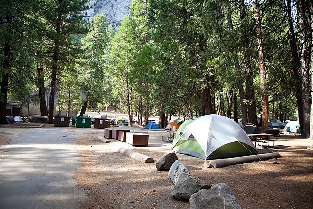 File:Yosemite_Camp_Four-7.jpg