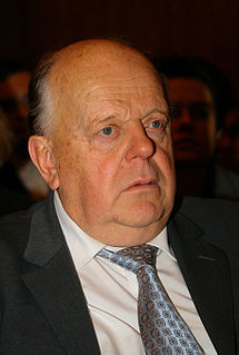 Stanislav Shushkevich Belarusian politician and scientist