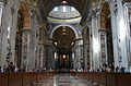 0 Nef - Basilique St-Pierre - Vatican.JPG
