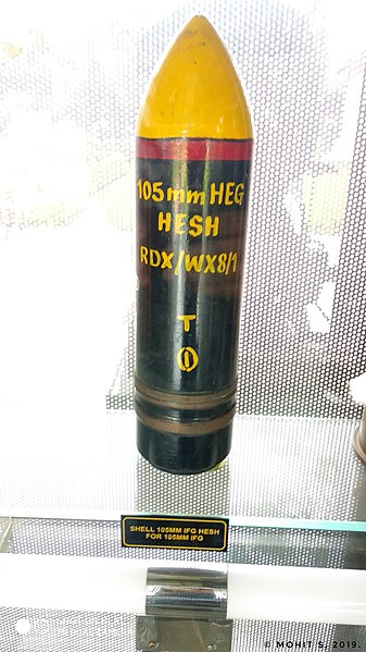 File:105mm HESH Artillery Shell. (49203814237).jpg