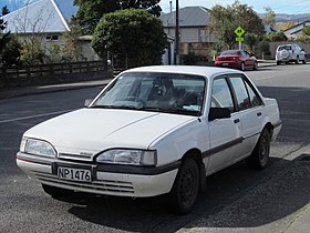 Holden Camira