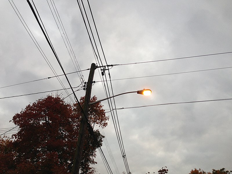 File:2014-10-31 17 44 07 Recently activated sodium vapor street light along Terrace Boulevard in Ewing, New Jersey.JPG