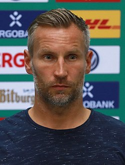 2018-08-17 1. FC Schweinfurt 05 vs. FC Schalke 04 (DFB-Pokal) by Sandro Halank–633.jpg