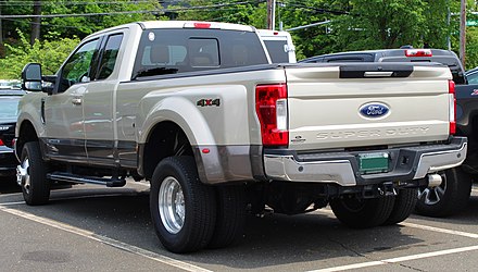 A "Dually:" Ford F-350 with four rear wheels