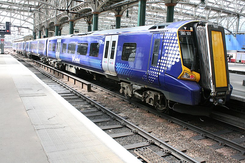 File:380101 at Glasgow Central.jpg