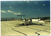 ハイファ空港に駐機するアルキア・イスラエル航空のDHC-7、1985年。