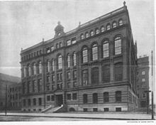 688 Boylston Street, the early home of the College of Liberal Arts, the precursor to the College of Arts & Sciences 688 Boylston St.jpg