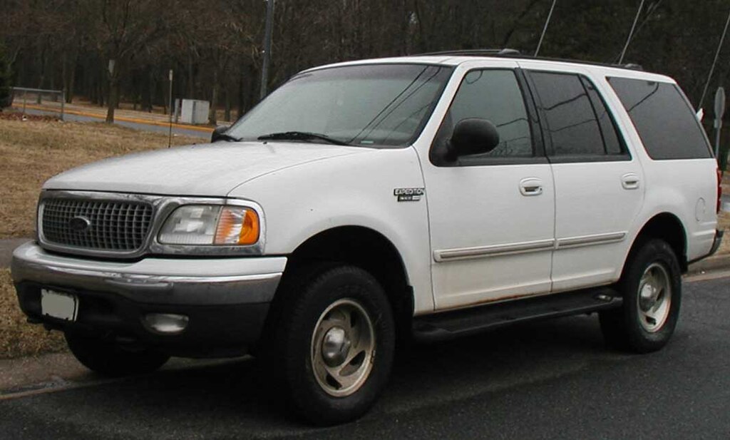 Ford Expedition 1024px-99-02_Ford_Expedition_