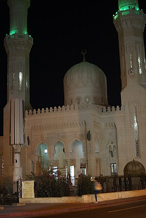 Abd Al-Mun'im Riyad Mosque in Hurghada5.jpg