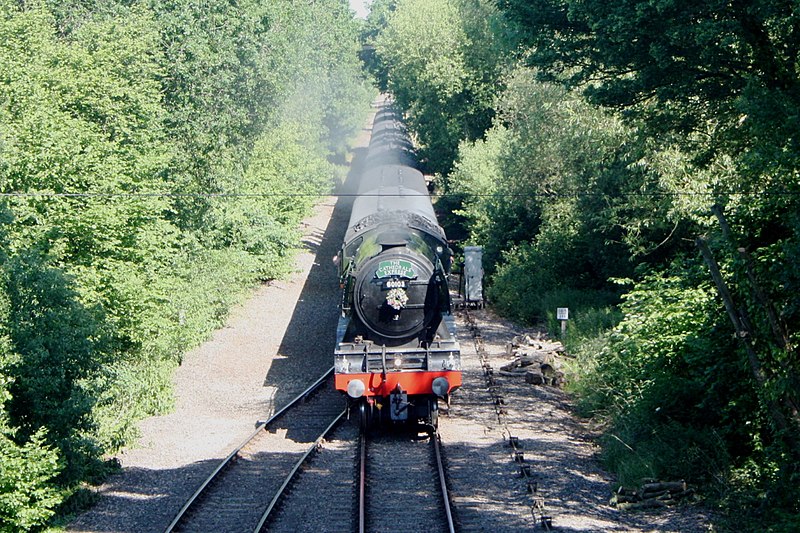 File:Allerford Junction - 60103 up Cathederals Express.JPG