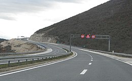 L'autostrada A1 croata nei pressi di Traù