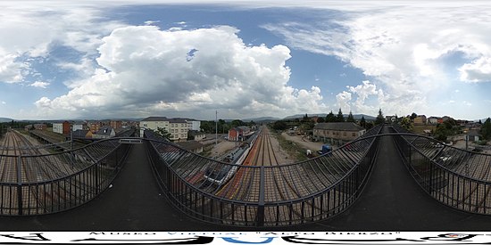 Bembibre - Estación, línea de ferrocarril y convoy