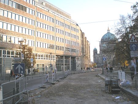 Berlin Burgstrasse Blick zum Dom