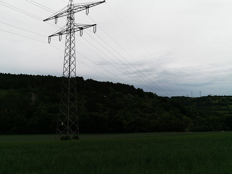 File:Blick vom Wohngebiet Brenner auf den Edelberg 2.jpg