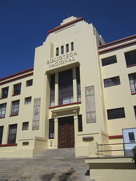 File:Bogotá, carrera 5 con calle 24, Biblioteca Nacional.JPG