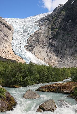 Der Seitenarm Briksdalsbreen des Jostedalsbreen