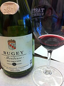 https://upload.wikimedia.org/wikipedia/commons/thumb/a/ad/Bugey_Mondeuse_noire_wine.JPG/220px-Bugey_Mondeuse_noire_wine.JPG