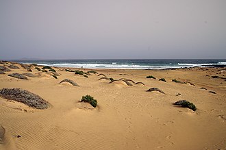 Baia das Gatas's beach on the island of Sao Vicente CV-strand-01.jpg