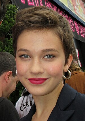 Cailee Spaeny: Leben, Filmografie (Auswahl), Weblinks