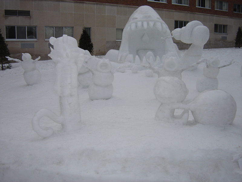 File:Calvin Snow Sculpture.jpg