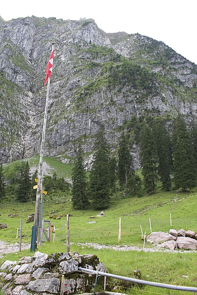 File:Canton de Schwytz - panoramio (41).jpg