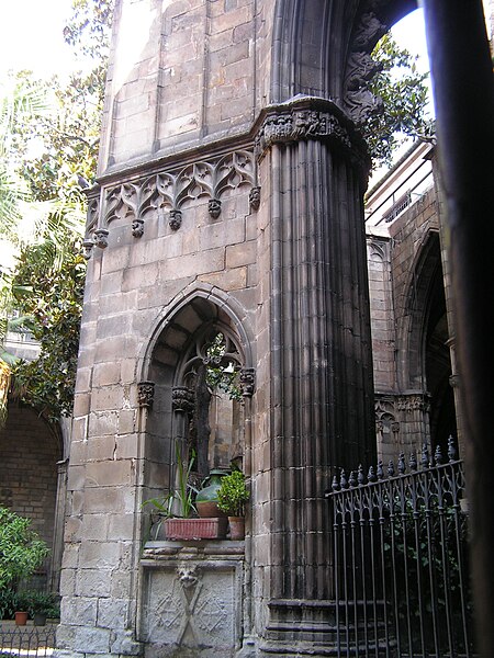 File:Cathédrale Barcelone040.jpg